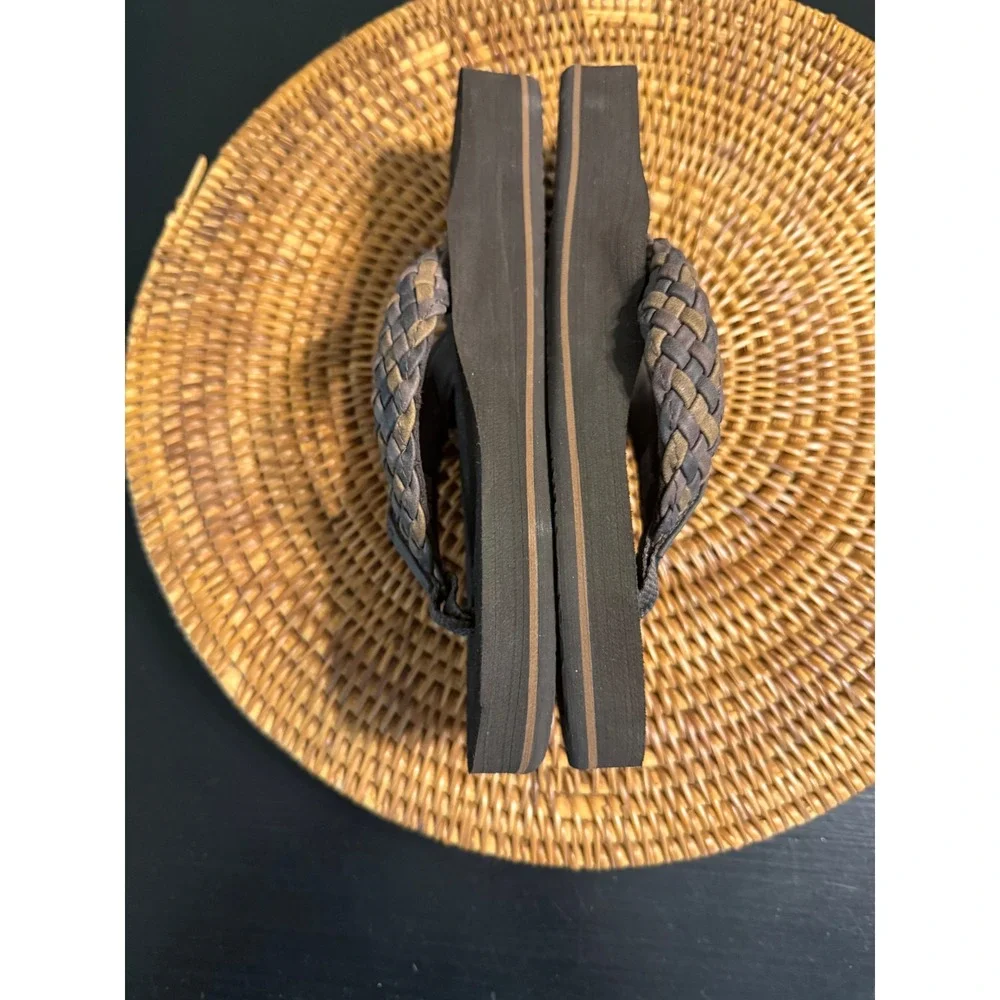 Cobian Braided Strap Flip Flops Brown Womens Size 7 Woven Thong Sandalsi